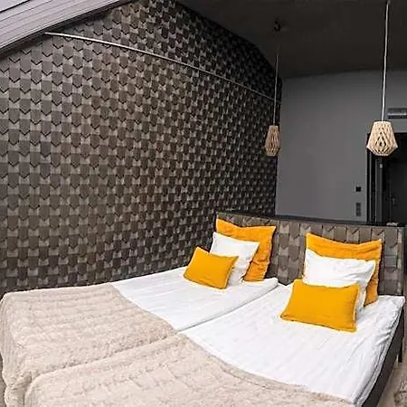 Hotel Yllaesrinne Deluxe Lappea