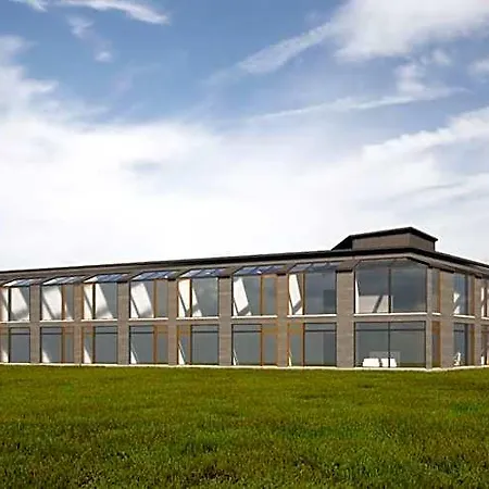 Yllaesrinne Deluxe Hotel
